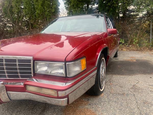 1992 Cadillac Limited addition gold package one owner mint condition for sale in Cumberland, RI – photo 11