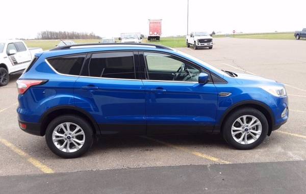 2018 Ford Escape SE suv Blue - - by dealer - vehicle for sale in Thorp, WI – photo 6