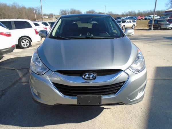 2011 Hyundai Tucson Limited Auto AWD - cars & trucks - by dealer -... for sale in Granby, AR – photo 2