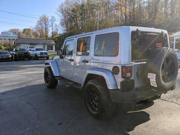 2012 Jeep Wrangler Unlimited Sahara 4WD - cars & trucks - by dealer... for sale in Knoxville, NC – photo 5