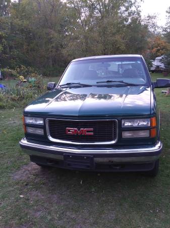 97 GMC pickup for sale in Fort Gratiot, MI – photo 2