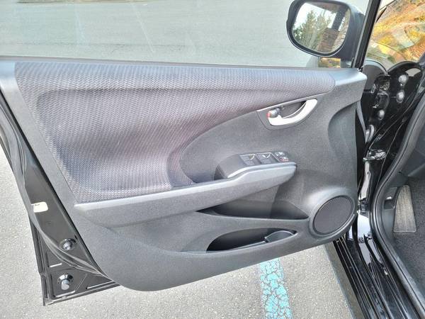 2013 Honda Fit Sport 4dr Hatchback 5A - - by dealer for sale in Lynnwood, WA – photo 12