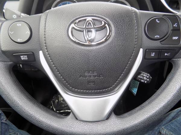 2017 Toyota Corolla LE for sale in Manchester, NH – photo 16