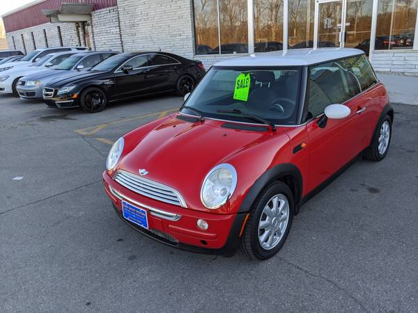 2004 Mini Cooper - cars & trucks - by dealer - vehicle automotive sale for sale in Evansdale, IA – photo 2