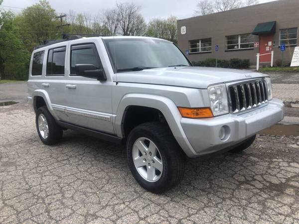 2010 Jeep Commander Sport 4X4 7 PASSANGER - - by for sale in Danbury, NY – photo 10