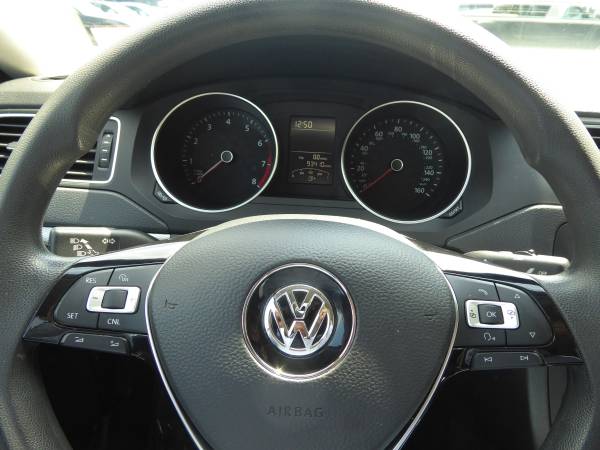 2015 Volkswagen Jetta SE PZEV 4dr Sedan 6A - cars & trucks - by... for sale in CHANTILLY, District Of Columbia – photo 21