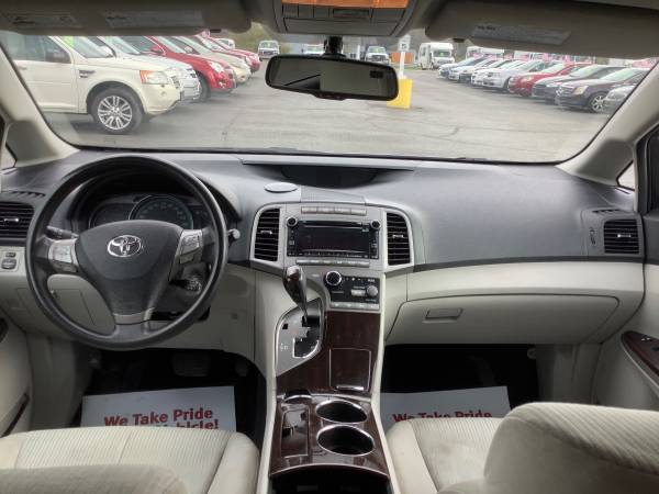 Dependable! 2011 Toyota Venza! Ready to Go! - - by for sale in Ortonville, OH – photo 21