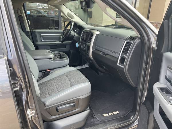 2019 RAM 1500 CREW CAB SLT 4x4 5 7L HEMI CLEAN CARFAX - cars & for sale in O Fallon, MO – photo 20