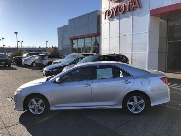 2014 Toyota Camry SE CALL/TEXT - cars & trucks - by dealer - vehicle... for sale in Gladstone, OR – photo 3