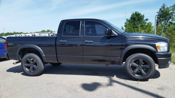 08 DODGE RAM QUAD CAB SLT 4WD- V8, AUTO AIR LOADED, CLEAN SHARP TRUCK! for sale in Miamisburg, OH – photo 4