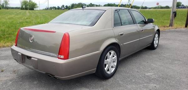 2007 Cadillac DTS - - by dealer - vehicle automotive for sale in Bell Buckle, TN – photo 3