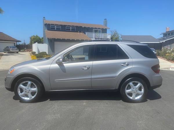 ML500 MERCEDES BENZ 2007 REALLY LOW MILES - - by for sale in Culver City, CA – photo 3