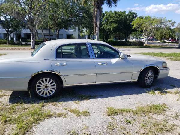2005 Lincoln Town Car 120k for sale in Fort Myers, FL – photo 6