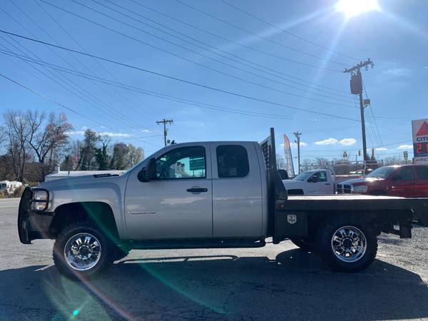 *2008 Chevy Silverado 2500HD 4x4 Ext. Cab Duramax -Hay Bed -Low... for sale in STOKESDALE, NC – photo 8