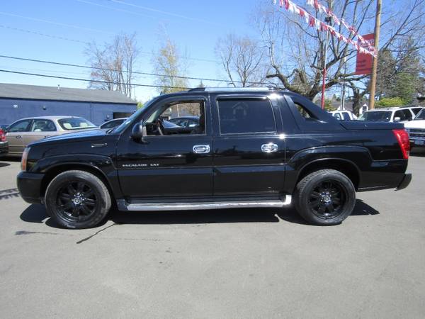 2002 Cadillac Escalade EXT 4dr AWD BLACK SUPER SHARP TRUCK ! for sale in Milwaukie, OR – photo 10