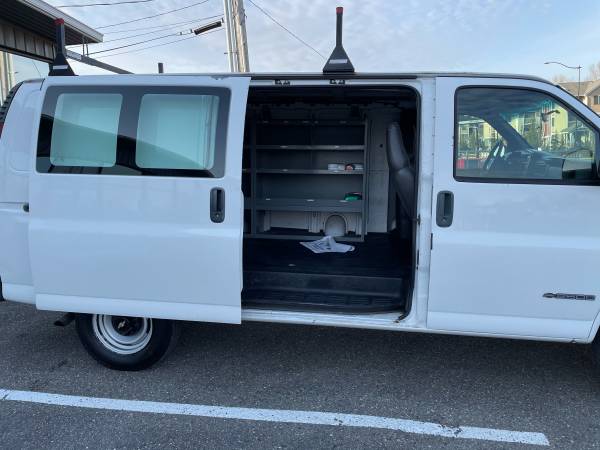 2002 Chevy express 2500 Low Miles for sale in PUYALLUP, WA – photo 11