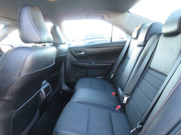 ** 2015 TOYOTA CAMRY SE- LOADED! LOW MILES! CLEAN! GUARANTEED FINANCE! for sale in Lancaster, PA – photo 9