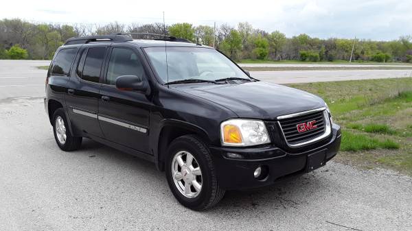 2004 GMC Envoy XL 4WD 4dr SUV - - by dealer - vehicle for sale in Augusta, KS – photo 3