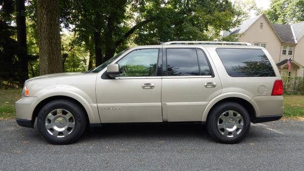 2006 Lincoln Navigator for sale in HARRISBURG, PA – photo 4