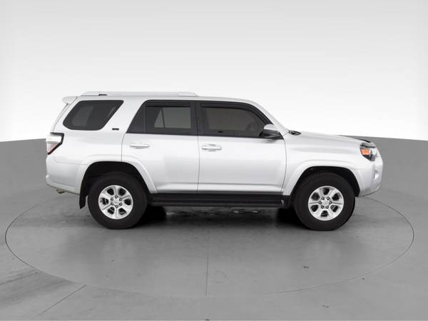 2017 Toyota 4Runner SR5 Sport Utility 4D suv Silver - FINANCE ONLINE... for sale in Saint Louis, MO – photo 13