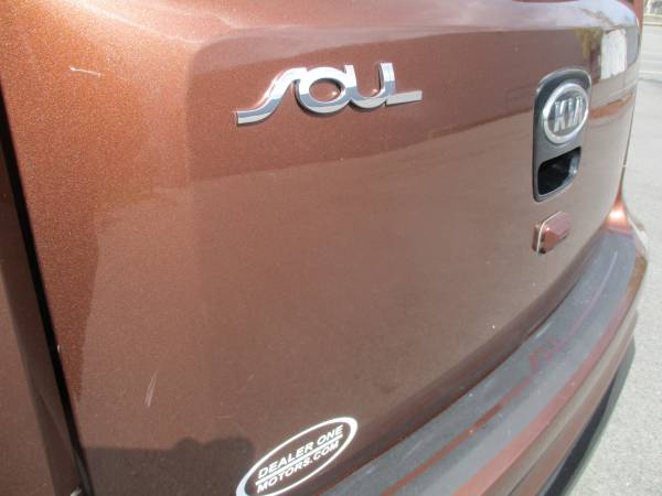 2012 Kia Soul ! LOW MILEAGE - - by dealer - vehicle for sale in Malden, MA – photo 7