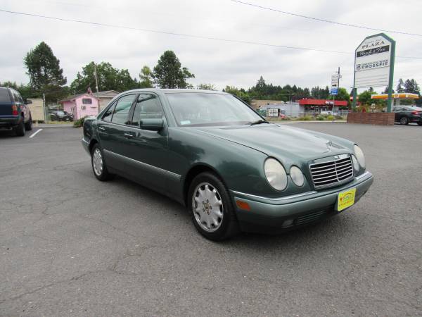 1996 *MERCEDES-BENZ* *E320* LOW MILES! $500 DOWN- EASY INHOUSE! for sale in WASHOUGAL, OR – photo 3
