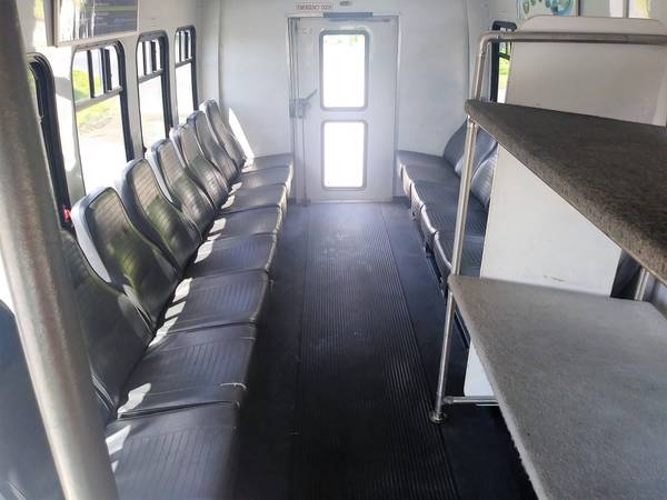 2003 FORD E-450 SHARTRANS SHUTTLE BUS - HALLOWEEN SPECIAL for sale in Richmond, SC – photo 21