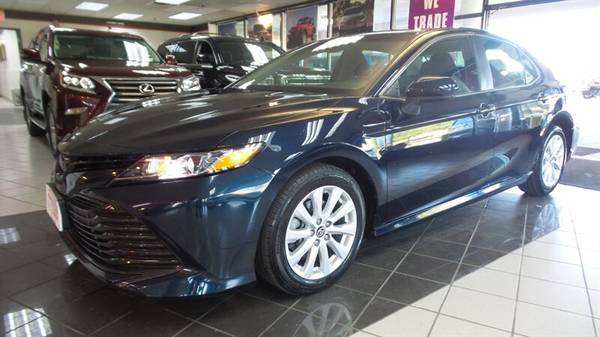 2018 Toyota Camry LE/ CAMERA for sale in Hamilton, OH – photo 2