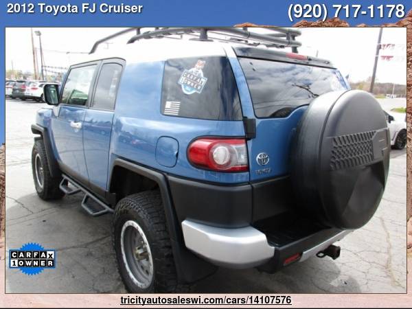 2012 TOYOTA FJ CRUISER BASE 4X4 4DR SUV 6M Family owned since 1971 for sale in MENASHA, WI – photo 3