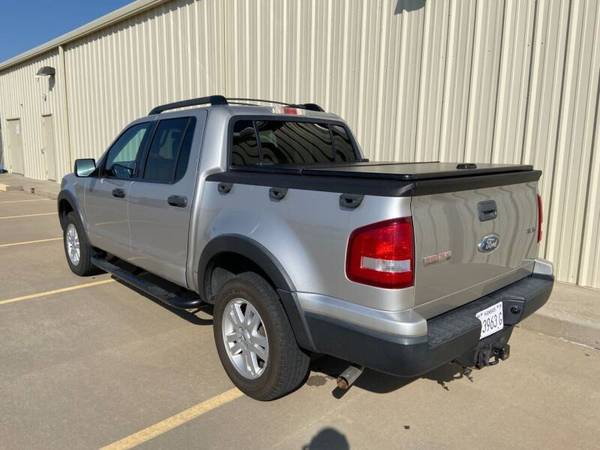2008 Ford Explorer Sport Trac // ALL WHEEL DRIVE // CELAN CARFAX for sale in Clearwater, KS – photo 5