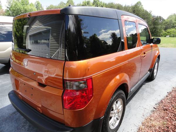 2008 HONDA ELEMENT EX AWD, ORANGE - - by dealer for sale in East Bend, NC, NC – photo 4
