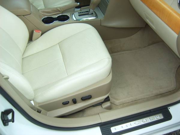 2008 Lincoln MKZ AWD - cars & trucks - by dealer - vehicle... for sale in Fogelsville, PA – photo 22