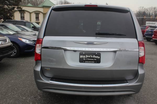 2016 Chrysler Town Country 4dr Wgn Touring - - by for sale in Trevose, PA – photo 13