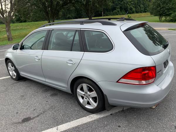 2009 Volkswagen Jetta sw - cars & trucks - by owner - vehicle... for sale in Hyattsville, District Of Columbia – photo 6
