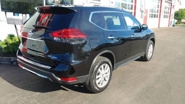 2017 Nissan Rogue SV AWD 4dr Crossover (midyear release) for sale in North Tonawanda, NY – photo 8