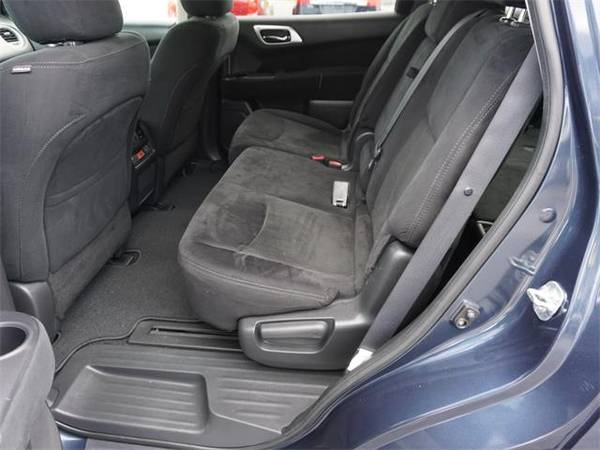 2015 Nissan Pathfinder SUV SV - Blue for sale in Beckley, WV – photo 7