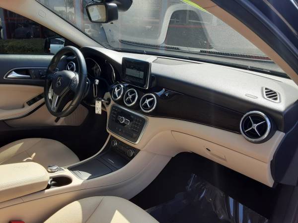 2015 MERCEDES-BENZ GLA-CLASS - - by dealer - vehicle for sale in Hallandale, FL – photo 13