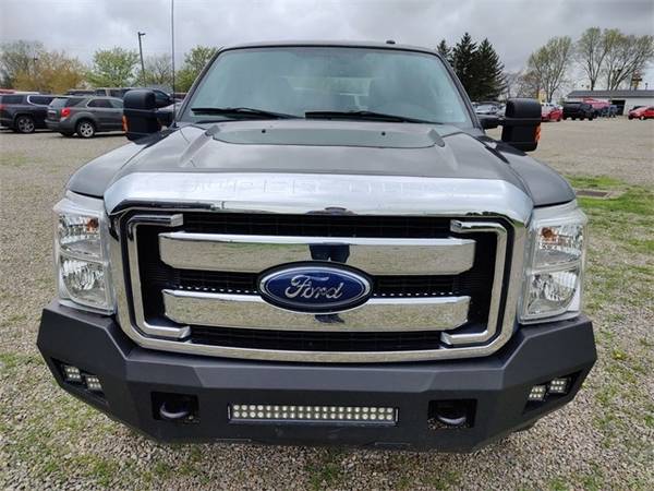 2016 Ford F-250SD XLT - - by dealer - vehicle for sale in Chillicothe, OH – photo 2