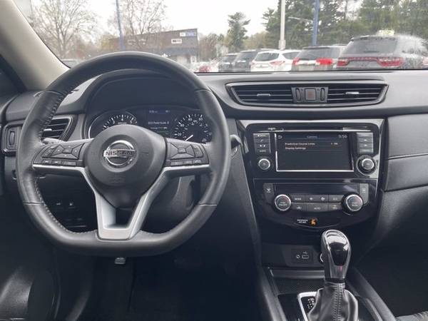 2018 Nissan Rogue SV - - by dealer - vehicle for sale in Wausau, WI – photo 14