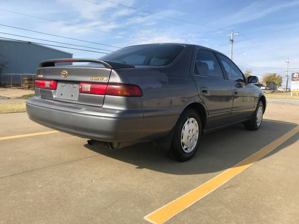 1998 TOYOTA CAMRY LE*CARFAX CERTIFIED*NO ACCIDENT*GAS SAVER*CALL... for sale in Tulsa, OK – photo 4