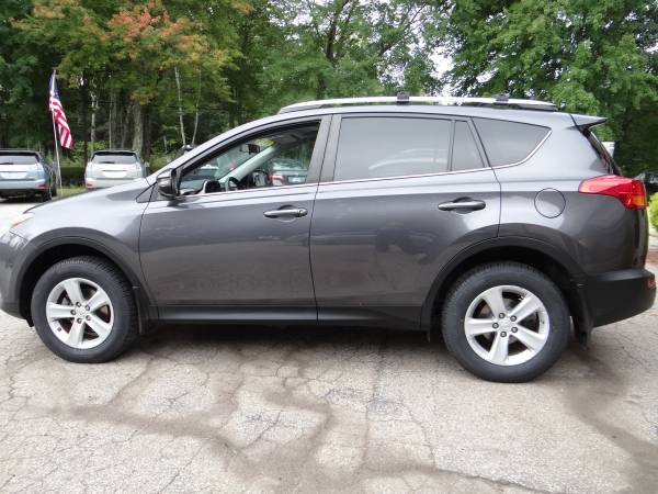 2014 Toyota Rav4 XLE - 4 Cyl - - by dealer - vehicle for sale in Londonderry, VT – photo 4