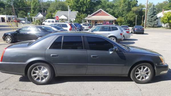 2010 Cadillac DTS, Runs Great! Leather! Loaded! ONLY $3950!!! for sale in New Albany, KY – photo 2