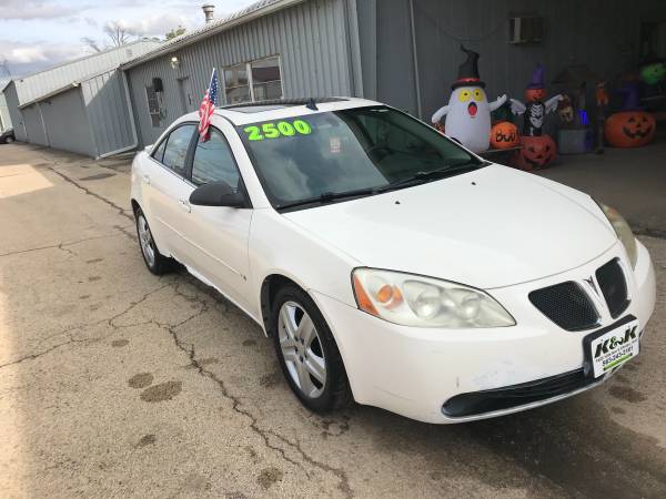2008 Pontiac G6 Runs GREAT FULLY LOADED!!! - cars & trucks - by... for sale in Clinton, IA – photo 4