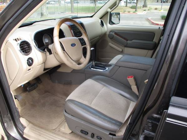 2006 Ford Explorer Eddie Bauer, 4x4, auto, V8, 3rd row, loaded for sale in Sparks, NV – photo 11