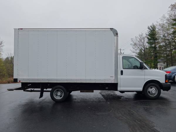 2015 Chevrolet Express 3500 Commercial Cutaway - - by for sale in Derry, VT – photo 2