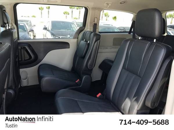 2016 Chrysler Town & Country Touring SKU:GR198964 Regular for sale in Tustin, CA – photo 17