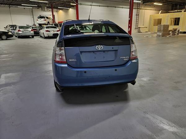 2005 Toyota Prius - Financing Available! - cars & trucks - by dealer... for sale in Glenview, IL – photo 5