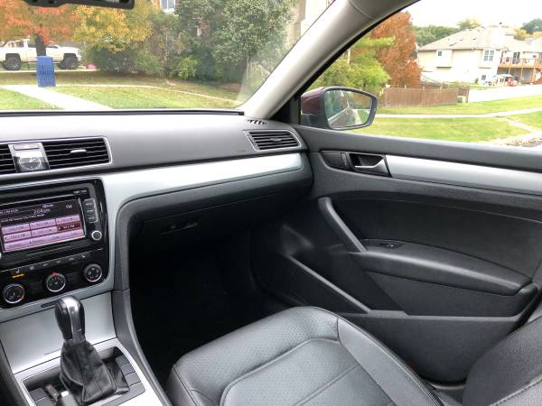 2013 VW VOLKSWAGEN PASSAT SE 2.5L IMMACULATE CONDITION LEATHER 2... for sale in BLUE SPRINGS, MO – photo 12