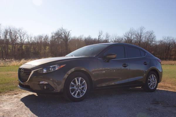 2015 Mazda3 iTouring Like New - cars & trucks - by owner - vehicle... for sale in Centralia, MO – photo 5