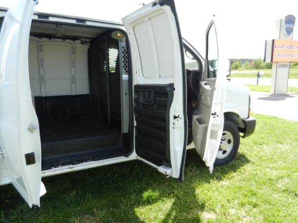 2010 Chevy Express 3500 Cargo - V8, Bins, 1 - Owner! for sale in Georgetown, MD – photo 13
